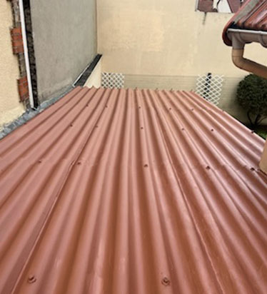 Zinguerie et pose de gouttières